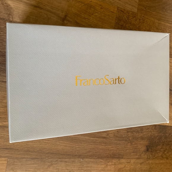 🆕 Franco Sarto Strappy Sandals - Picture 16 of 16